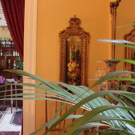 Alessandra Hotel 2*
